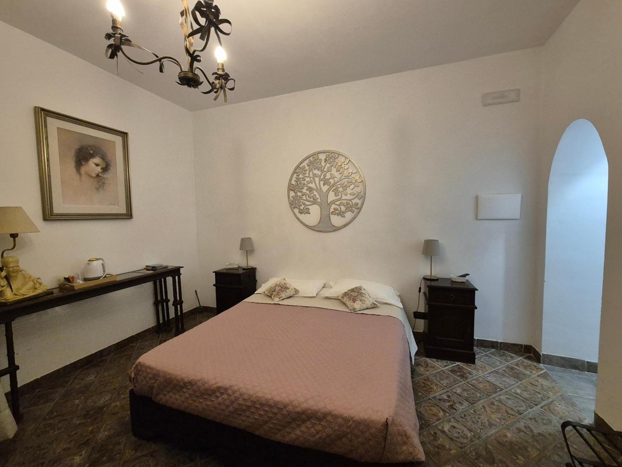 Bed and Breakfast La Cicogna Аджерола Экстерьер фото