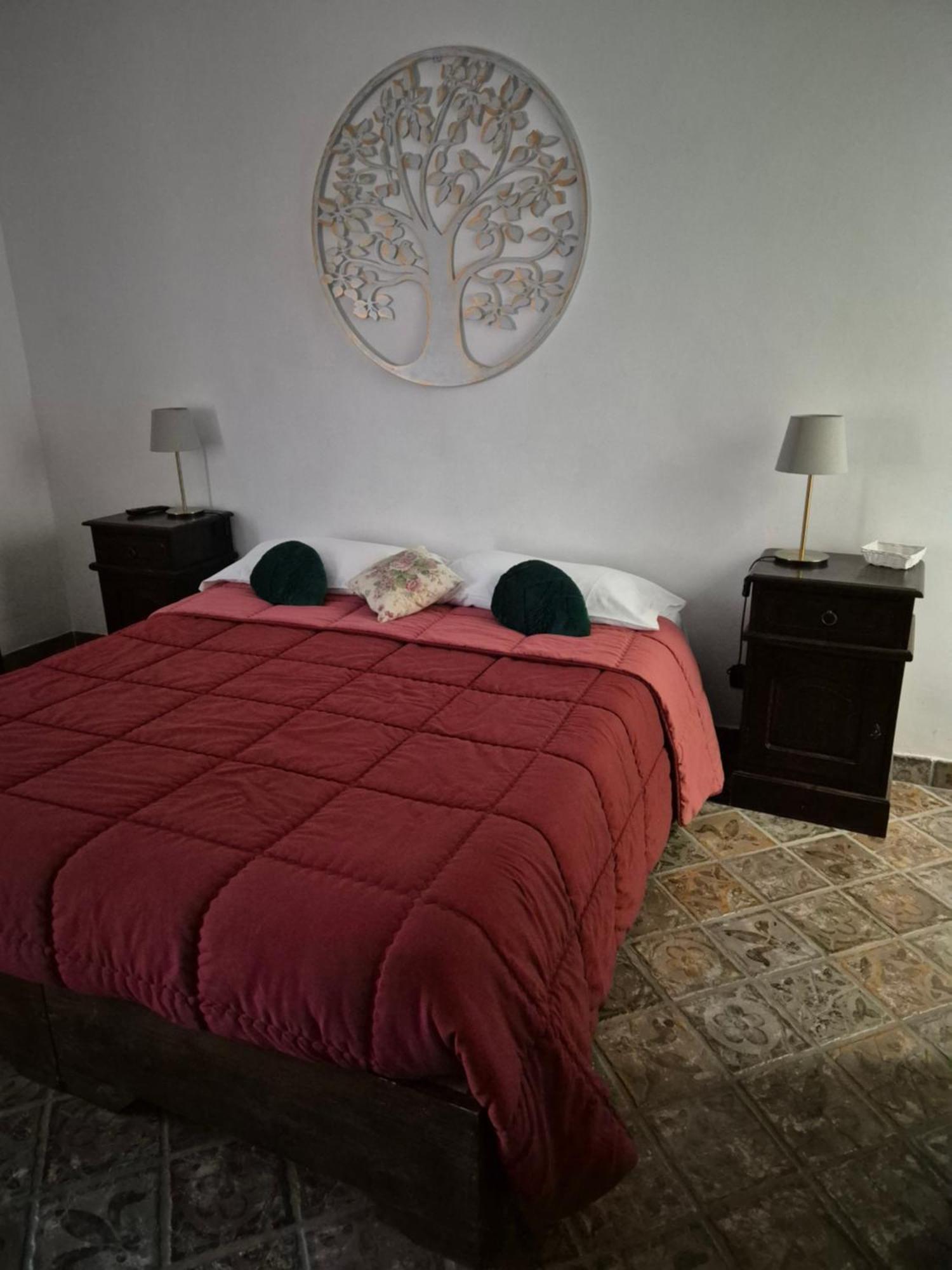 Bed and Breakfast La Cicogna Аджерола Экстерьер фото